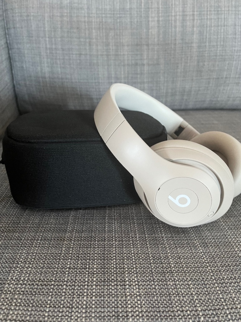 Beats Studio Pro-Premium Wireless Over the ear headphones - Sandstone